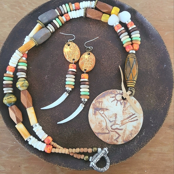 Blue Honey Jewelry Jewelry - NWT Blue Honey Jewelry OOAK Desert Skies Roadrunner Pottery Beaded Necklace Set